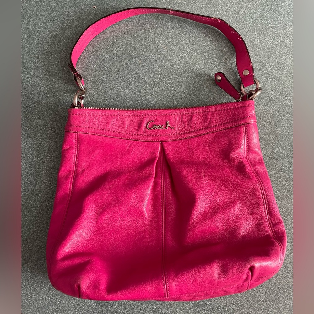 Coach shoulder bag